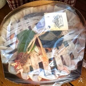 The Pie Shoppe Faux Fruit Pie Decor in Box Country Kitchen Shelf Display